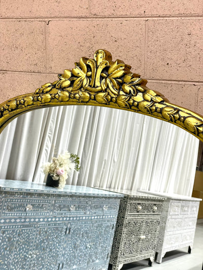 Traditional Style Arch Mirror - Gold