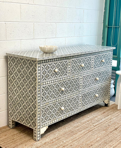 Bone Inlay  Chest of 7 Drawers - Grey Wallpaper