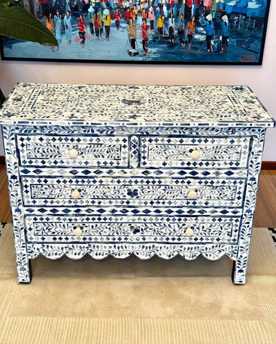 Bone Inlay Chest Of 4 Drawers - Dyed Blue Scallop