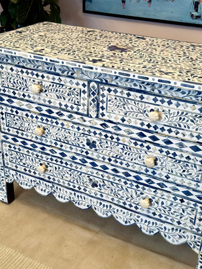 Bone Inlay Chest Of 4 Drawers - Dyed Blue Scallop